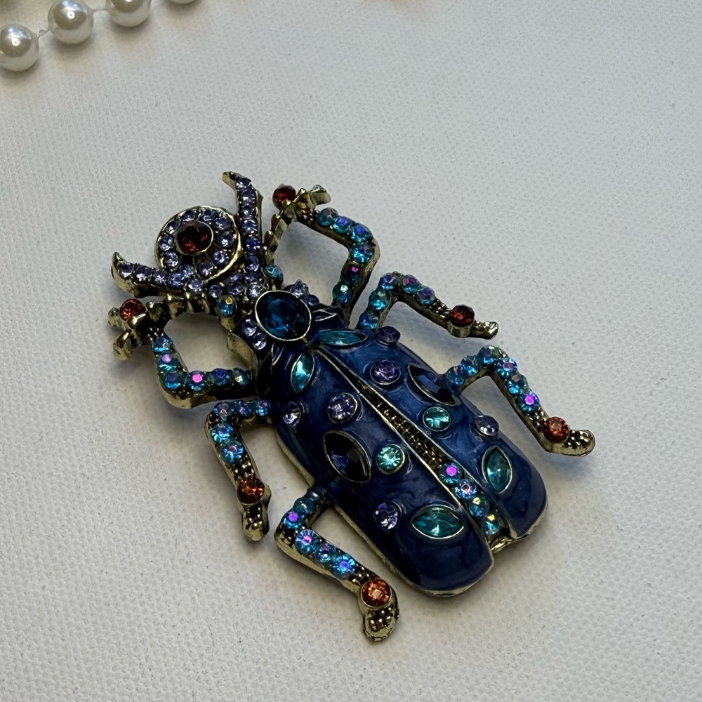 Blue Bejeweled Beetle Brooch - Picture 7 of 7